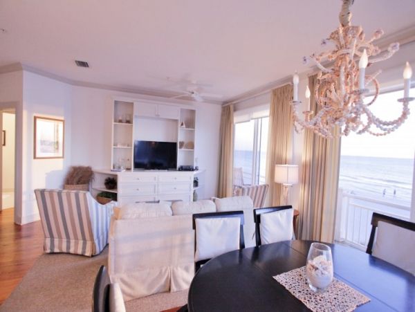 Gulf-Front Holmes Beach Vacation Condo Sleeps 8 Guests