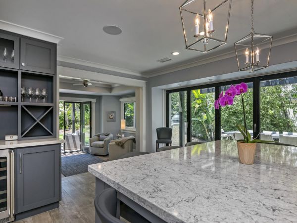 Stunning 3 Bedroom Home in Montecito with Modern Decor