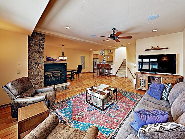 Mountain Views Breckenridge Vacation Home Sleeps 10 Guests
