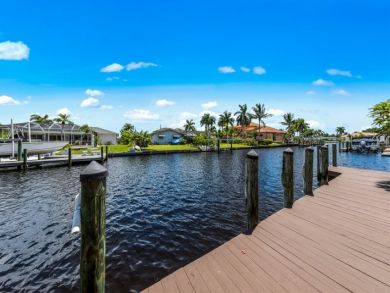 Cape Coral Vacation Pool Home Sleeps 6 Guests Canal Views