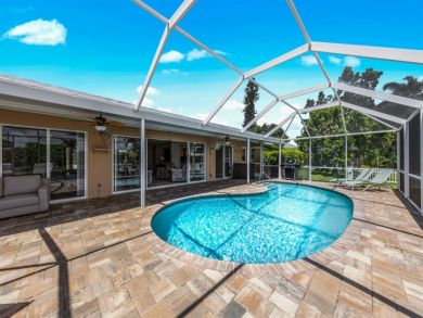 Cape Coral Vacation Pool Home Sleeps 6 Guests Canal Views