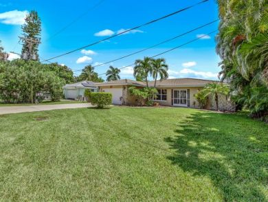 Cape Coral Vacation Pool Home Sleeps 6 Guests Canal Views
