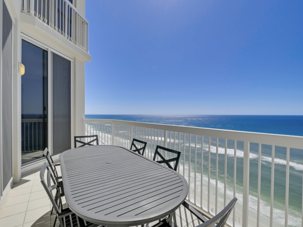 Destin Luxury 3 Bedroom Beach Condo with Gulf Views Sleeps 6