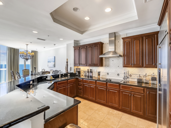 Destin Luxury 3 Bedroom Beach Condo with Gulf Views Sleeps 6
