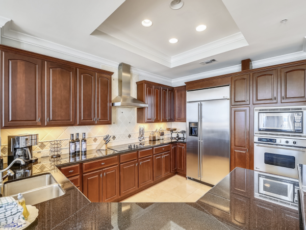 Destin Luxury 3 Bedroom Beach Condo with Gulf Views Sleeps 6