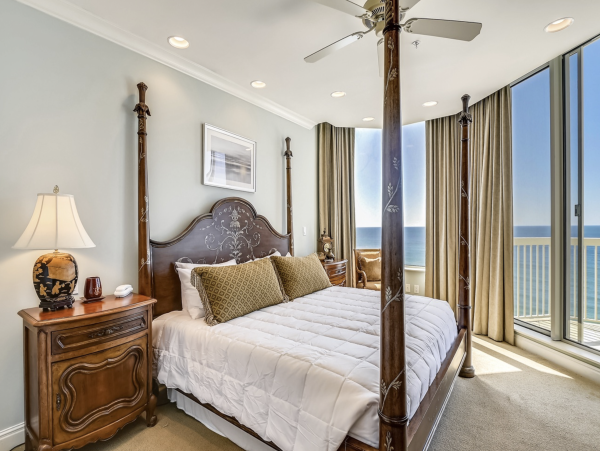 Destin Luxury 3 Bedroom Beach Condo with Gulf Views Sleeps 6