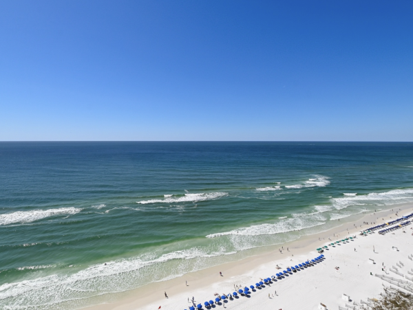 Destin Luxury 3 Bedroom Beach Condo with Gulf Views Sleeps 6