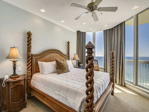 Destin Luxury 3 Bedroom Beach Condo with Gulf Views Sleeps 6