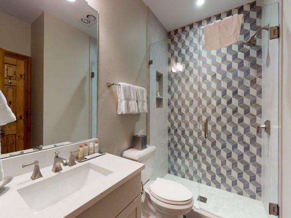 Luxury Two Bedroom Ski in Ski Out Vacation Condo in Vail