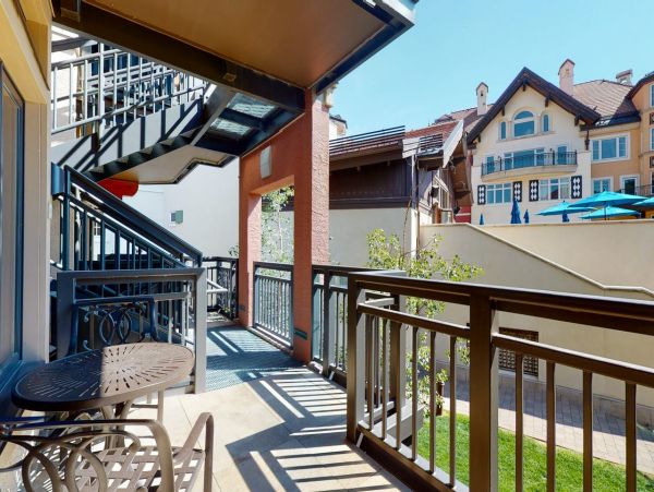 Luxury Two Bedroom Ski in Ski Out Vacation Condo in Vail