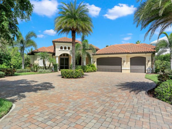 Stunning Cape Coral Vacation Rental Pool Home with Gym