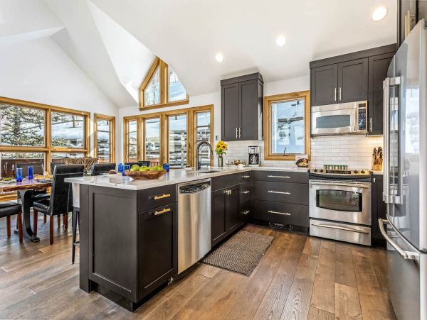 Luxury Beaver Creek Townhouse With 4 Bedroom Plus Den