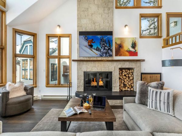 Luxury Beaver Creek Townhouse With 4 Bedroom Plus Den