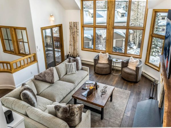 Luxury Beaver Creek Townhouse With 4 Bedroom Plus Den