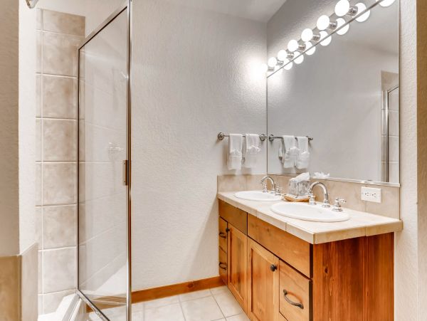 Breckenridge Condo 949993