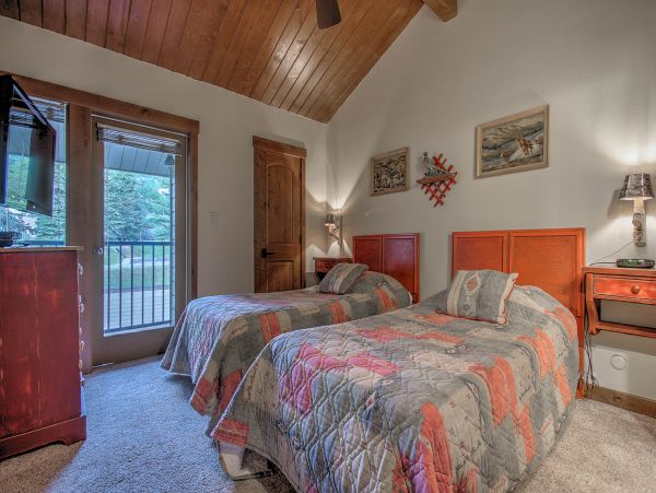 Steamboat Springs Walk To Lift 3 Bedroom Condo