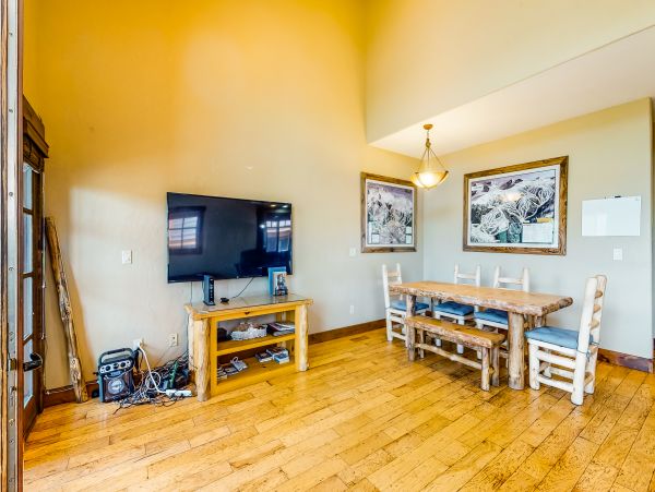 Breckenridge Home 950030