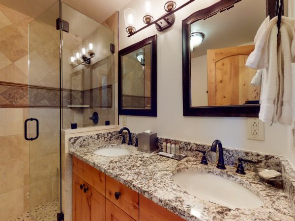 Vail Lionshead Condo 950032