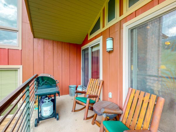 Ski In/Out 2 Bedroom Snowmass Rental