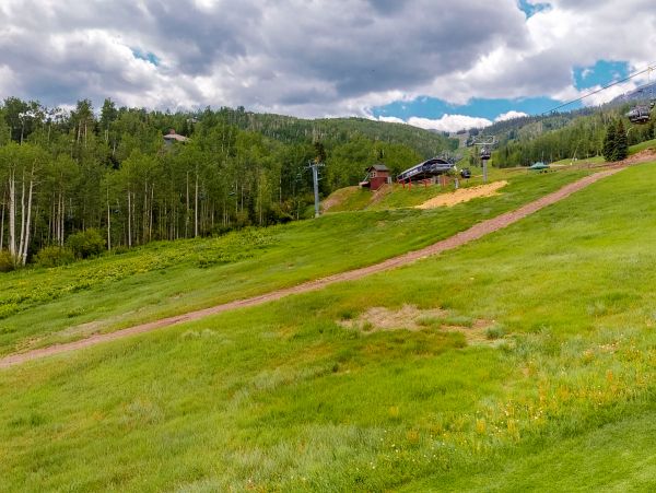 Ski In/Out 2 Bedroom Snowmass Rental