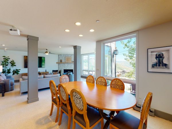 Ski in Ski out Snowmass Villa