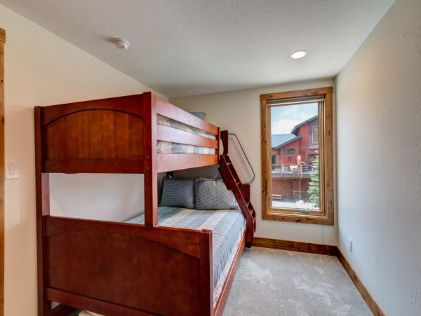 Breckenridge Home 950083