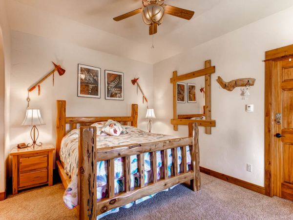 Steamboat Springs Five Bedroom Townhome Walk to Lifts