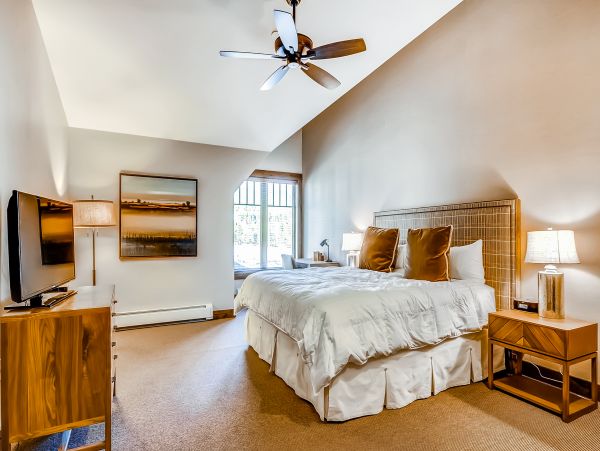 Breckenridge Condo 950099