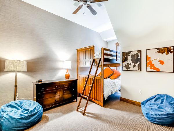 Breckenridge Condo 950099