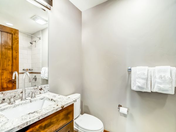 Breckenridge Condo 950099