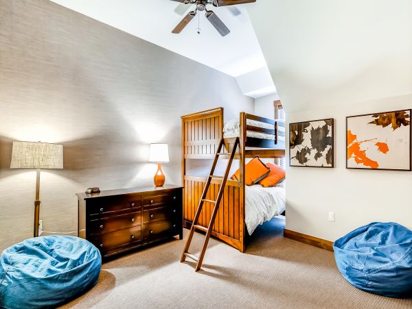 Breckenridge Condo 950099