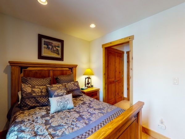 Breckenridge Home 950110