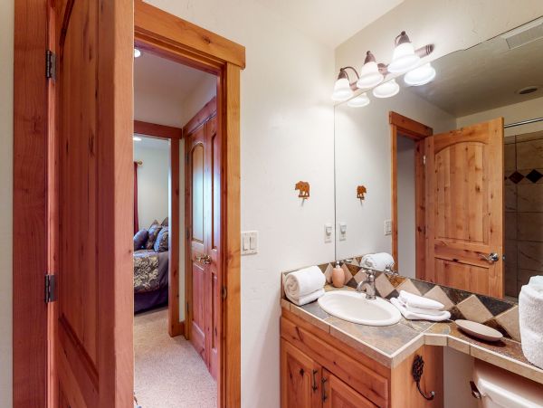Breckenridge Home 950110