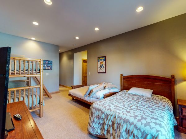 Breckenridge Home 950110