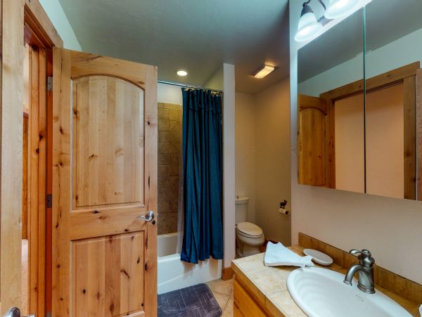 Breckenridge Home 950110
