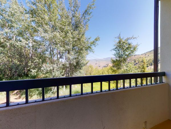 Beaver Creek Bachelor Gulch Condo 950127