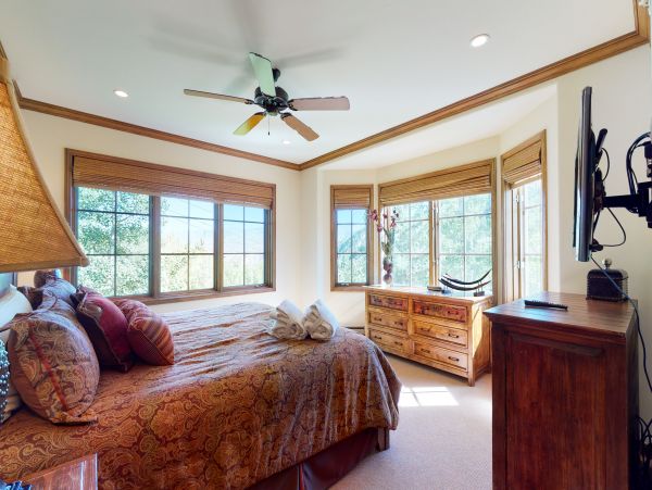 Beaver Creek Bachelor Gulch Condo 950127