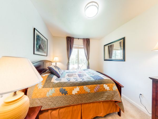 Vail Lionshead Condo 950128