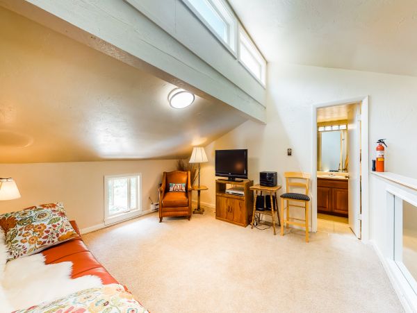 Vail Lionshead Condo 950128