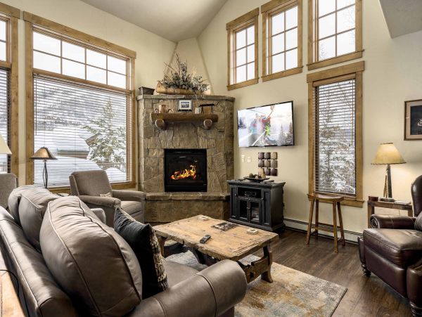 Steamboat Springs Home 950129