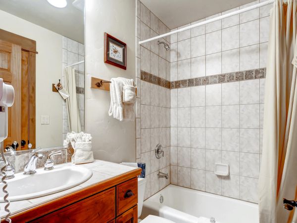 Steamboat Springs Home 950129