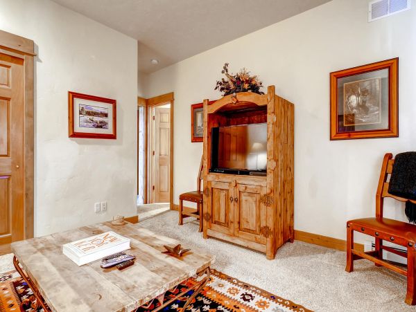 Steamboat Springs Home 950129
