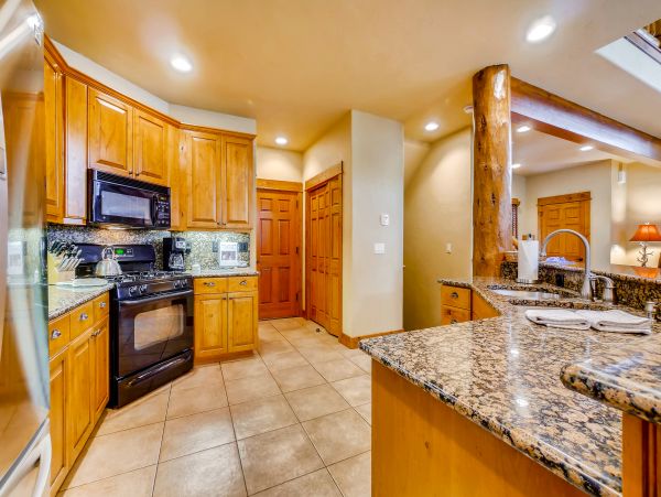 Steamboat Springs Home 950132