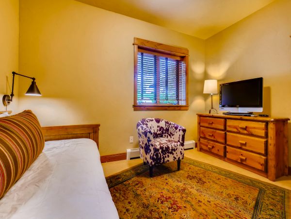 Steamboat Springs Home 950132