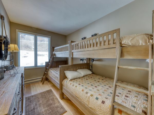 Vail Lionshead Condo 950152