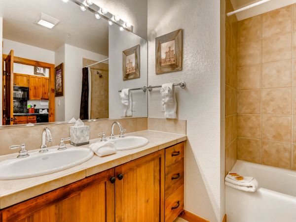 Breckenridge Condo 950157