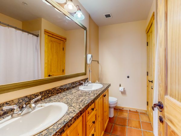 Breckenridge Condo 950172