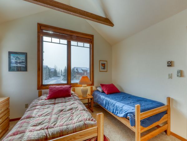 Aspen Home 950173