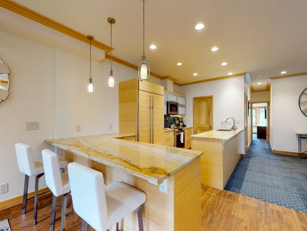 Vail Lionshead Condo 950177