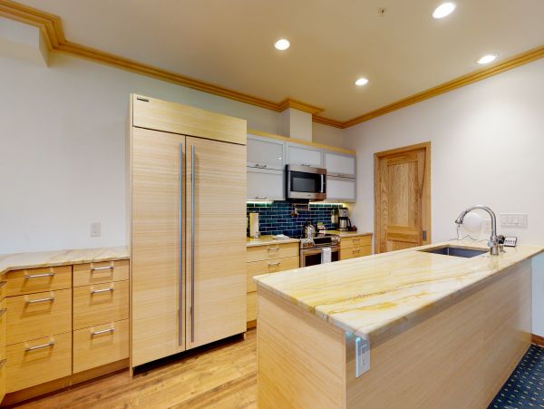 Vail Lionshead Condo 950177